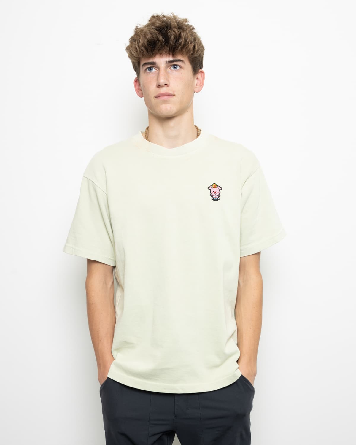 Classic Pig Tee (Pistachio)