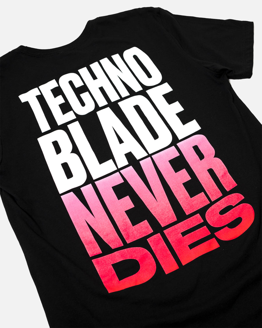 Technoblade Never Dies Funny Meme T-Shirt : Clothing, Shoes & Jewelry 