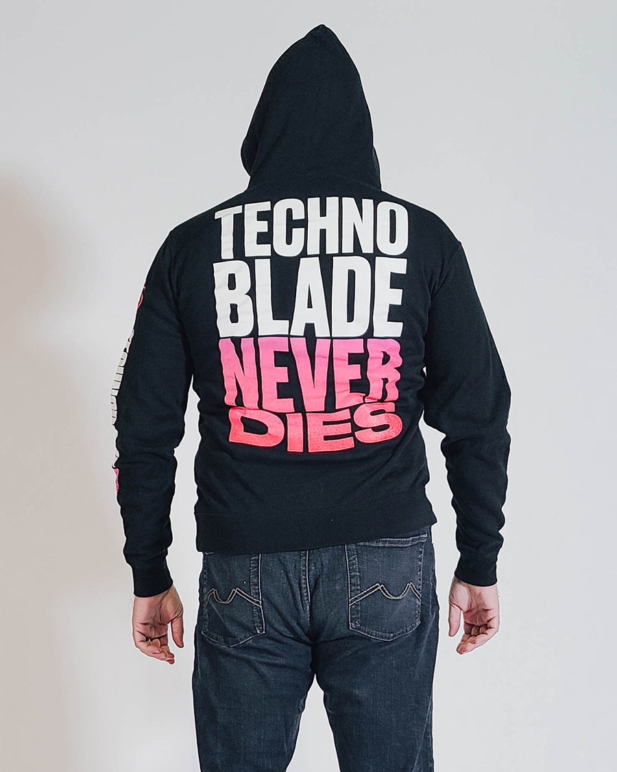 Technoblade 'Never Dies' Collection - Technoblade Official